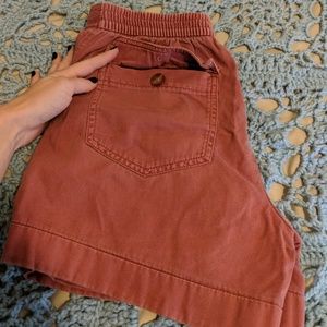 Old Navy Shorts - Linen, soft boyfriend shorts Old Navy Shorts - Linen, soft boyfriend shorts